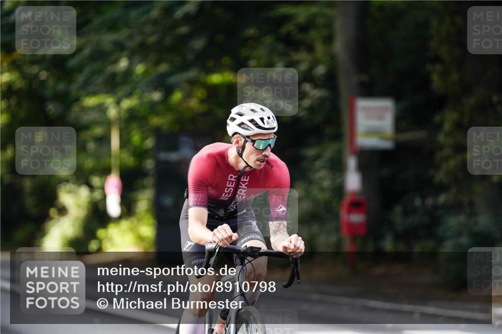 14.09.2025 - Stadtparktriathlon Michael Burmester http://msf.ph/oto/8910798 14.09.2025 10:54:21 Radfahren 779, 793, 815, 865 meine-sportfotos.de