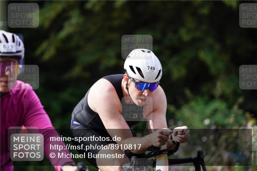 14.09.2025 - Stadtparktriathlon Michael Burmester http://msf.ph/oto/8910817 14.09.2025 10:54:41 Radfahren 627, 667, 671, 688, 702, 732, 736, 749 meine-sportfotos.de