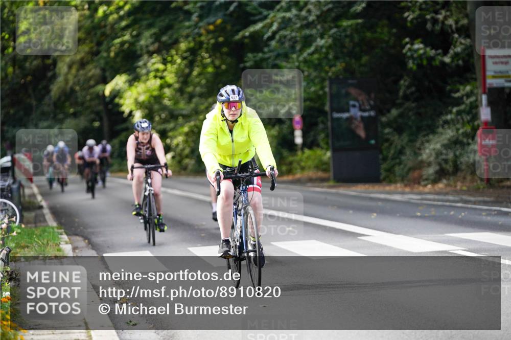 14.09.2025 - Stadtparktriathlon Michael Burmester http://msf.ph/oto/8910820 14.09.2025 10:54:45 Radfahren 627, 671, 702, 728, 732, 736, 749, 787, 790, 825 meine-sportfotos.de