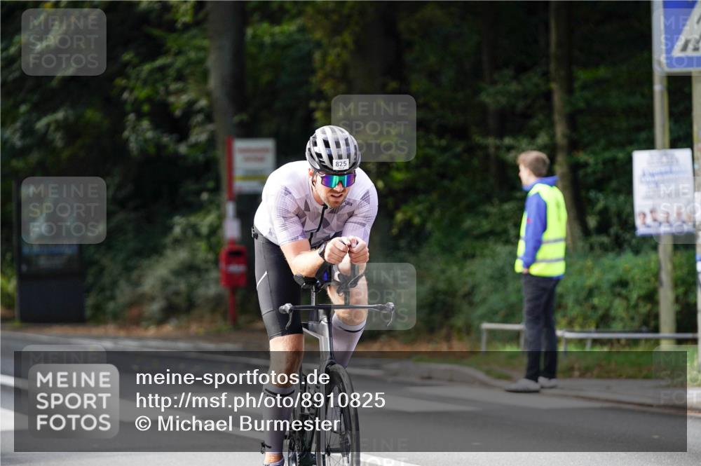 14.09.2025 - Stadtparktriathlon Michael Burmester http://msf.ph/oto/8910825 14.09.2025 10:54:51 Radfahren 627, 636, 687, 700, 702, 704, 728, 736, 780, 787, 790, 825, 901 meine-sportfotos.de