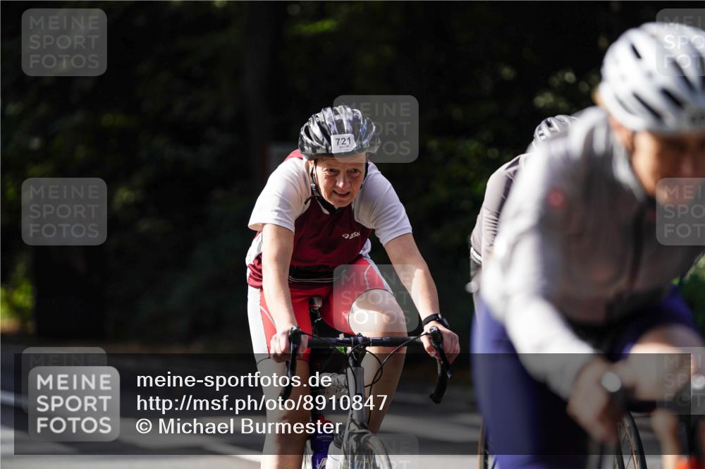 14.09.2025 - Stadtparktriathlon Michael Burmester http://msf.ph/oto/8910847 14.09.2025 10:55:12 Radfahren 632, 686, 699, 705, 721, 729, 769, 847 meine-sportfotos.de