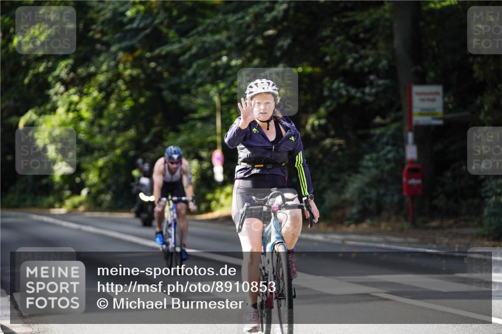 14.09.2025 - Stadtparktriathlon Michael Burmester http://msf.ph/oto/8910853 14.09.2025 10:55:15 Radfahren 632, 686, 699, 705, 721, 729, 842, 847 meine-sportfotos.de