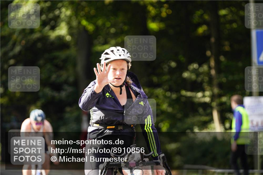 14.09.2025 - Stadtparktriathlon Michael Burmester http://msf.ph/oto/8910856 14.09.2025 10:55:16 Radfahren 632, 699, 705, 721, 729, 842, 847 meine-sportfotos.de