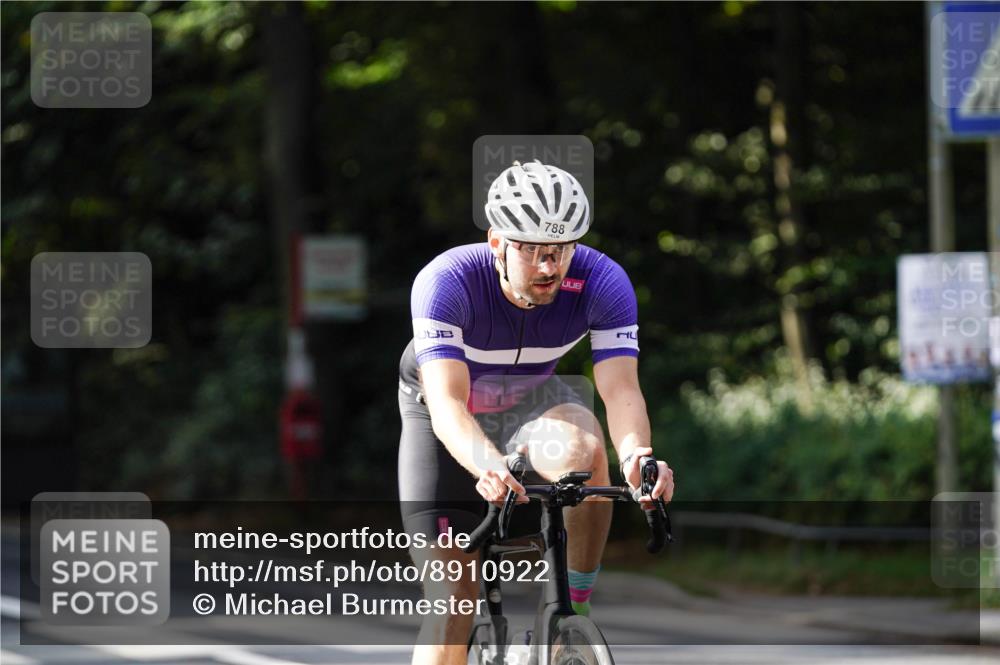 14.09.2025 - Stadtparktriathlon Michael Burmester http://msf.ph/oto/8910922 14.09.2025 10:56:43 Radfahren 697, 746, 755, 767, 771, 774, 776, 788, 807, 811, 849, 914 meine-sportfotos.de
