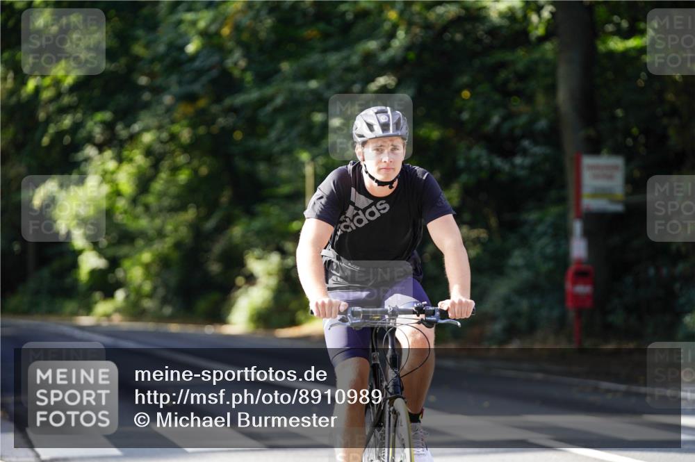 14.09.2025 - Stadtparktriathlon Michael Burmester http://msf.ph/oto/8910989 14.09.2025 10:58:08 Radfahren 791, 816, 826 meine-sportfotos.de