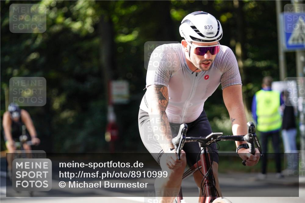 14.09.2025 - Stadtparktriathlon Michael Burmester http://msf.ph/oto/8910999 14.09.2025 10:58:25 Radfahren 820, 835, 846, 848, 852, 859, 861, 872, 898, 919 meine-sportfotos.de