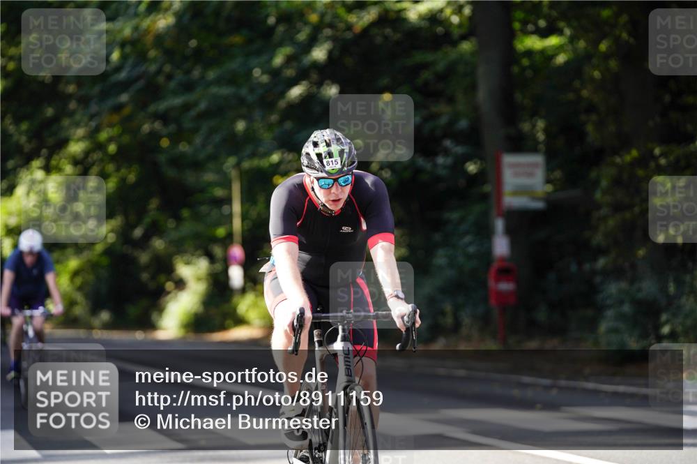 14.09.2025 - Stadtparktriathlon Michael Burmester http://msf.ph/oto/8911159 14.09.2025 11:01:56 Radfahren 663, 736, 770, 815, 822, 823, 842, 854, 868 meine-sportfotos.de