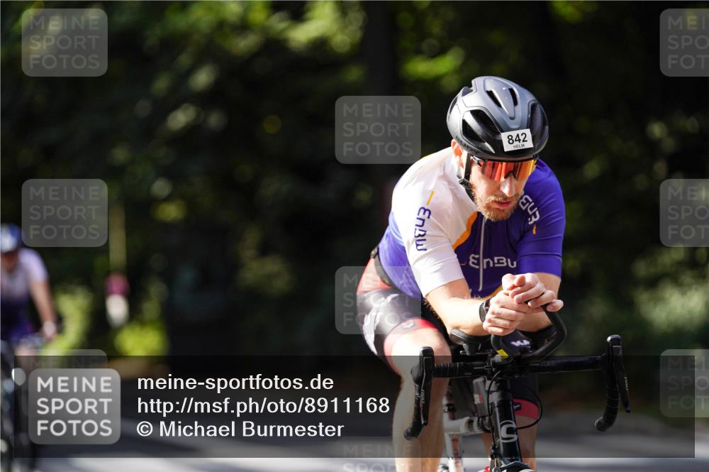 14.09.2025 - Stadtparktriathlon Michael Burmester http://msf.ph/oto/8911168 14.09.2025 11:02:02 Radfahren 736, 779, 780, 790, 815, 822, 842, 854, 868, 900 meine-sportfotos.de