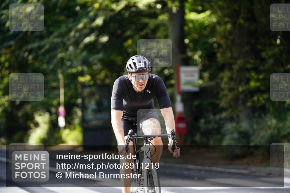 14.09.2025 - Stadtparktriathlon Michael Burmester http://msf.ph/oto/8911219 14.09.2025 11:03:16 Radfahren 646, 708, 788, 849, 877, 888 meine-sportfotos.de
