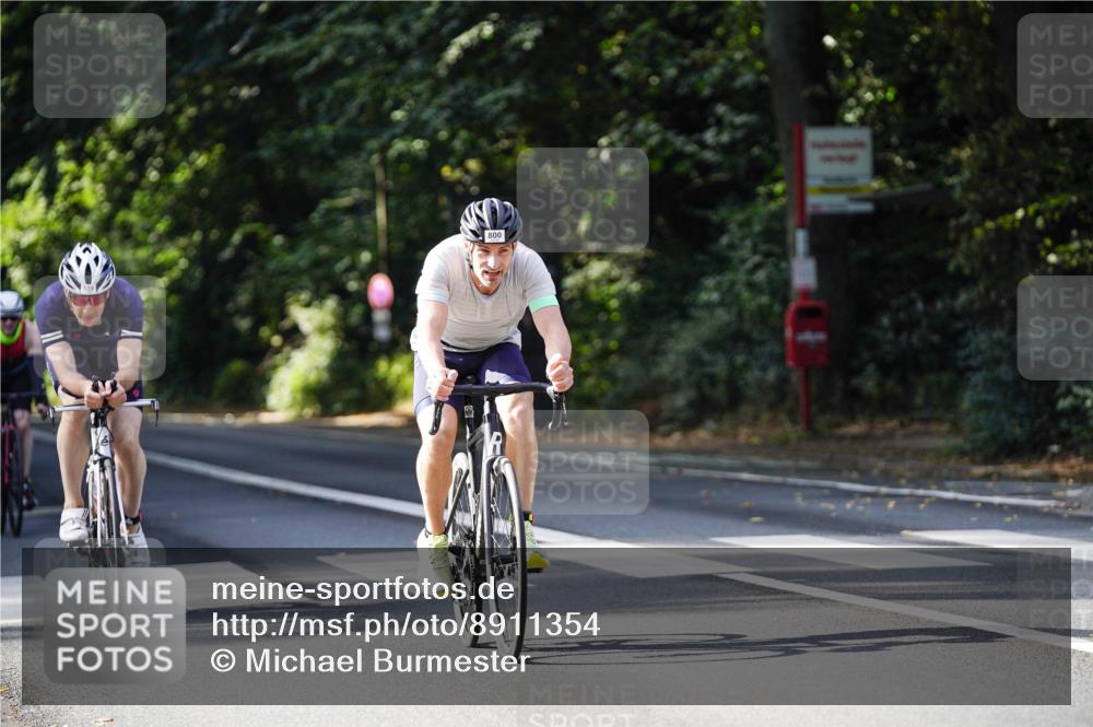 14.09.2025 - Stadtparktriathlon Michael Burmester http://msf.ph/oto/8911354 14.09.2025 11:06:23 Radfahren 791, 800, 873, 889, 917 meine-sportfotos.de