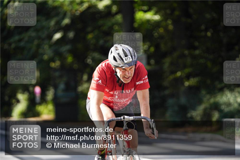 14.09.2025 - Stadtparktriathlon Michael Burmester http://msf.ph/oto/8911359 14.09.2025 11:06:27 Radfahren 777, 791, 800, 873, 889, 917 meine-sportfotos.de