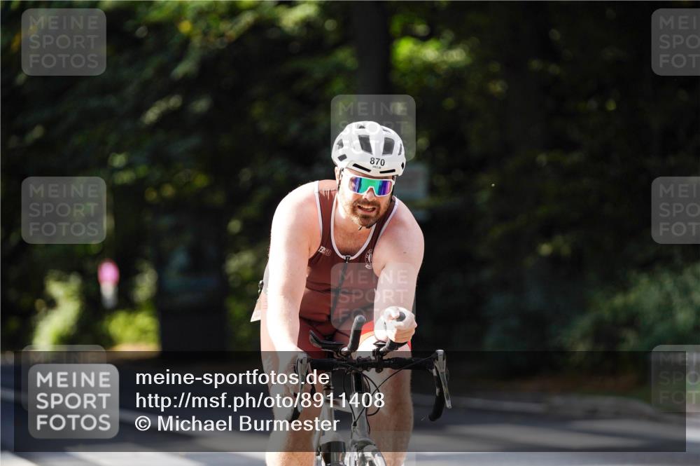 14.09.2025 - Stadtparktriathlon Michael Burmester http://msf.ph/oto/8911408 14.09.2025 11:07:52 Radfahren 723, 829, 847, 858, 870, 893, 921 meine-sportfotos.de
