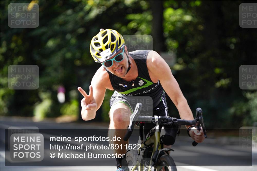 14.09.2025 - Stadtparktriathlon Michael Burmester http://msf.ph/oto/8911622 14.09.2025 11:14:06 Radfahren 744, 796, 824, 850, 873 meine-sportfotos.de