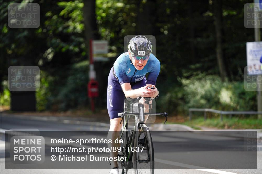 14.09.2025 - Stadtparktriathlon Michael Burmester http://msf.ph/oto/8911637 14.09.2025 11:14:37 Radfahren 791, 862, 871 meine-sportfotos.de