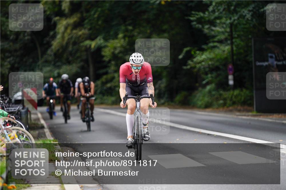 14.09.2025 - Stadtparktriathlon Michael Burmester http://msf.ph/oto/8911817 14.09.2025 11:20:18 Radfahren 772, 833, 853, 859, 865, 872 meine-sportfotos.de