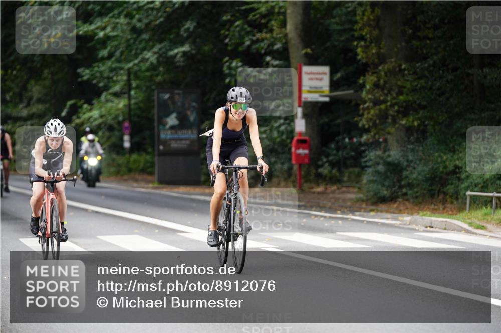 14.09.2025 - Stadtparktriathlon Michael Burmester http://msf.ph/oto/8912076 14.09.2025 11:26:24 Radfahren 846, 902, 926, 934, 935, 993, 1015 meine-sportfotos.de