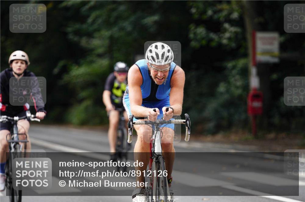 14.09.2025 - Stadtparktriathlon Michael Burmester http://msf.ph/oto/8912126 14.09.2025 11:27:26 Radfahren 838, 867, 874, 979, 996 meine-sportfotos.de