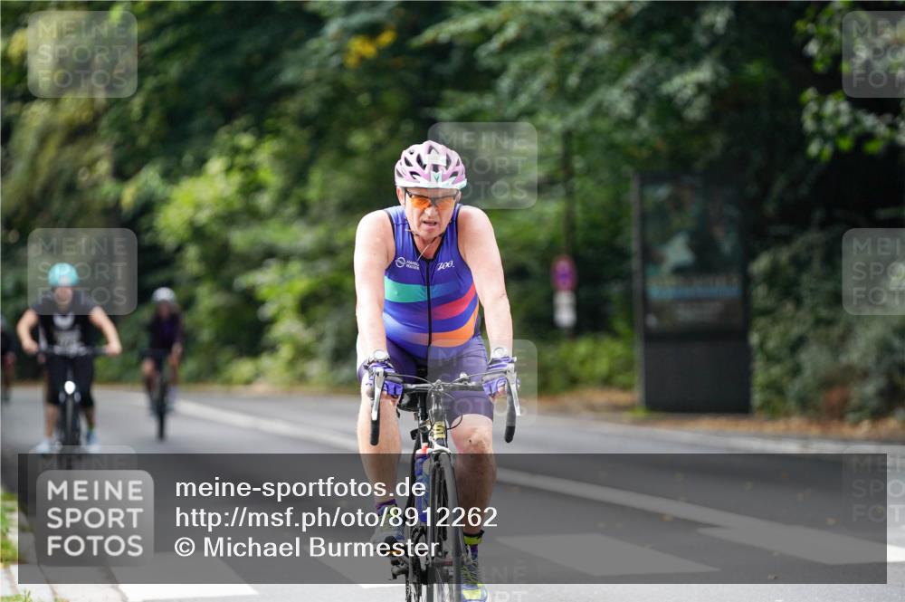 14.09.2025 - Stadtparktriathlon Michael Burmester http://msf.ph/oto/8912262 14.09.2025 11:31:18 Radfahren 858, 886, 943, 972, 978, 1001, 1002, 1007 meine-sportfotos.de