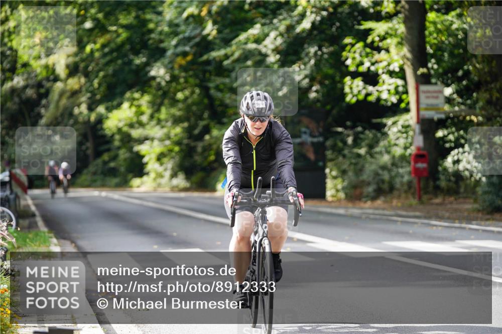 14.09.2025 - Stadtparktriathlon Michael Burmester http://msf.ph/oto/8912333 14.09.2025 11:33:05 Radfahren 843, 970 meine-sportfotos.de