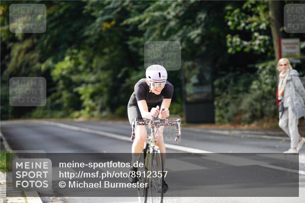 14.09.2025 - Stadtparktriathlon Michael Burmester http://msf.ph/oto/8912357 14.09.2025 11:33:40 Radfahren 951, 1069 meine-sportfotos.de