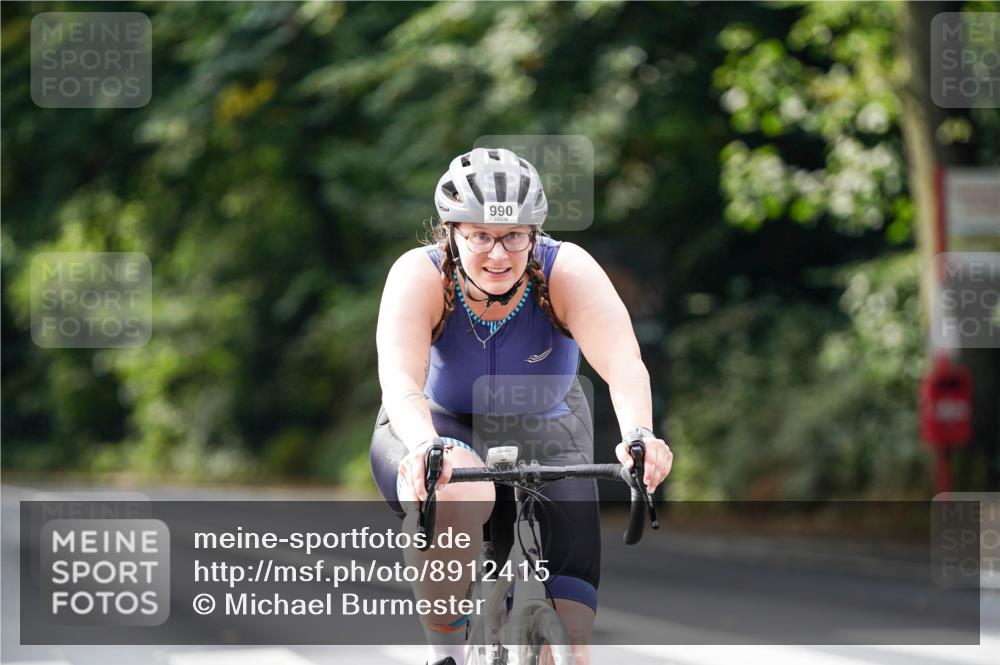 14.09.2025 - Stadtparktriathlon Michael Burmester http://msf.ph/oto/8912415 14.09.2025 11:35:22 Radfahren 931, 932, 947, 990, 1041 meine-sportfotos.de
