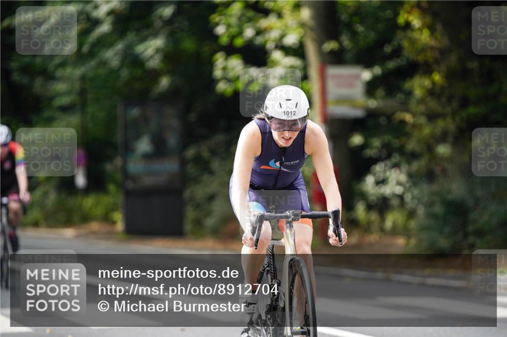 14.09.2025 - Stadtparktriathlon Michael Burmester http://msf.ph/oto/8912704 14.09.2025 11:42:27 Radfahren 934, 935, 962, 969, 979, 1011, 1012, 1023, 1066, 1092 meine-sportfotos.de