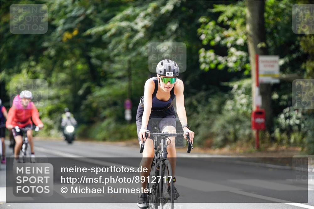 14.09.2025 - Stadtparktriathlon Michael Burmester http://msf.ph/oto/8912717 14.09.2025 11:42:36 Radfahren 993, 997, 1005, 1011, 1023, 1066, 1076, 1092, 1103, 1113 meine-sportfotos.de