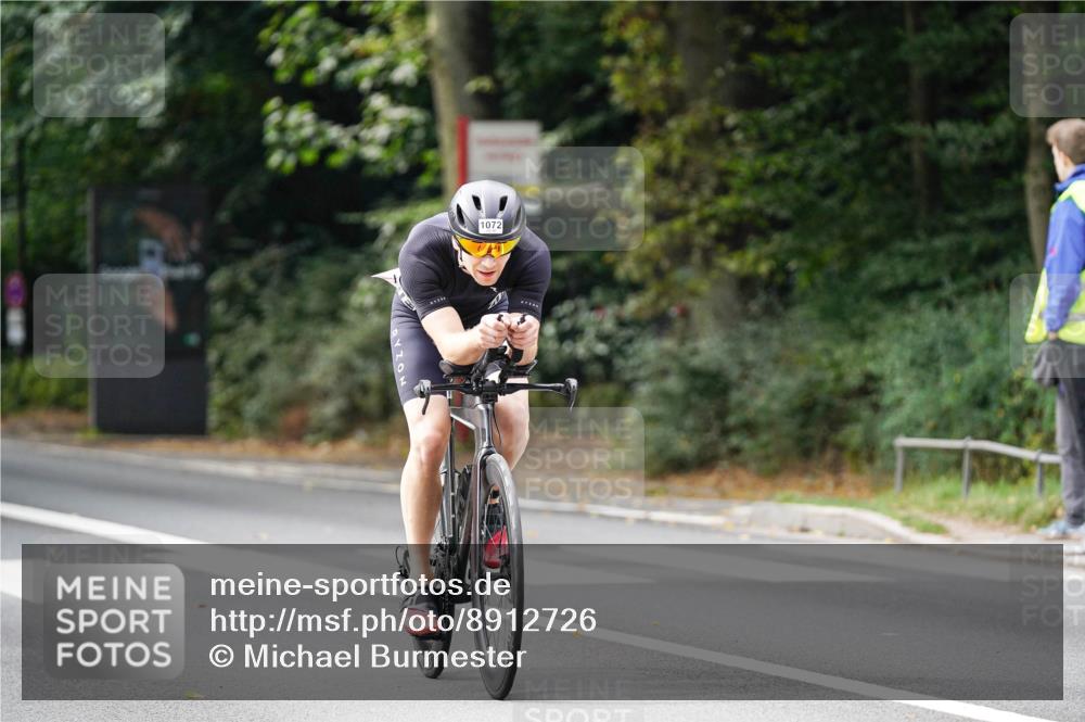 14.09.2025 - Stadtparktriathlon Michael Burmester http://msf.ph/oto/8912726 14.09.2025 11:42:45 Radfahren 824, 926, 990, 997, 1000, 1005, 1017, 1072, 1075, 1094, 1103, 1113 meine-sportfotos.de