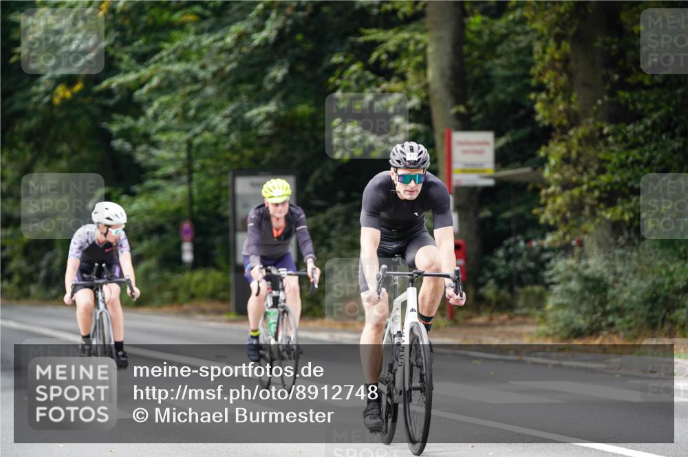 14.09.2025 - Stadtparktriathlon Michael Burmester http://msf.ph/oto/8912748 14.09.2025 11:43:00 Radfahren 789, 941, 976, 1008, 1029, 1055, 1057, 1119 meine-sportfotos.de