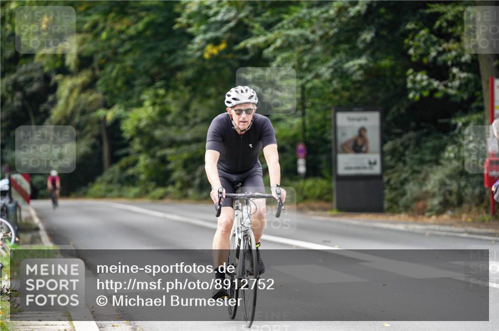 14.09.2025 - Stadtparktriathlon Michael Burmester http://msf.ph/oto/8912752 14.09.2025 11:43:04 Radfahren 789, 941, 976, 1008, 1055, 1057, 1119 meine-sportfotos.de