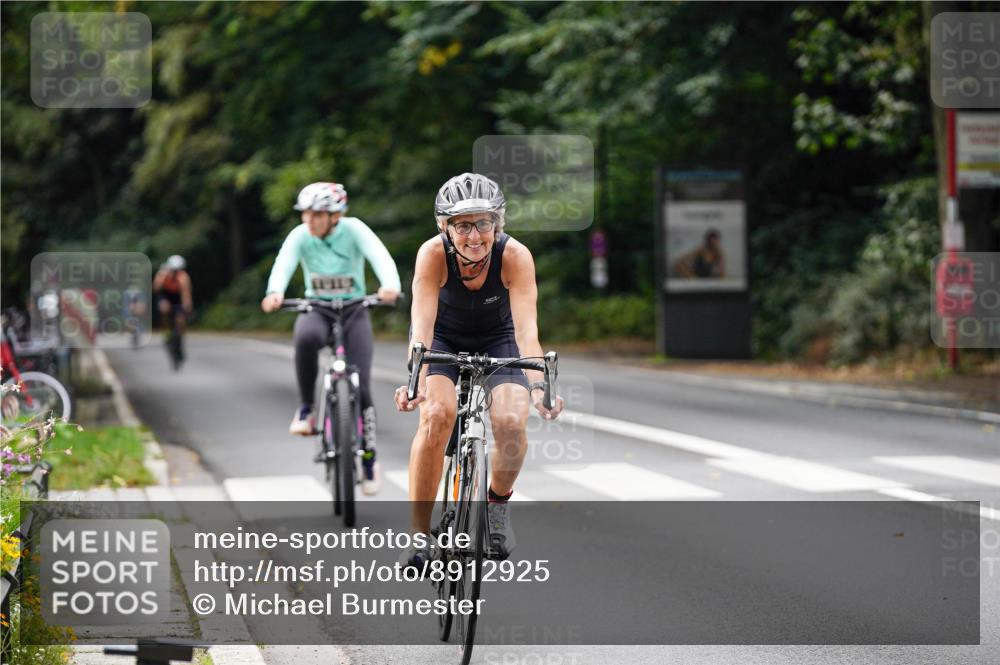 14.09.2025 - Stadtparktriathlon Michael Burmester http://msf.ph/oto/8912925 14.09.2025 11:47:15 Radfahren 998, 1016, 1060, 1091, 1095 meine-sportfotos.de