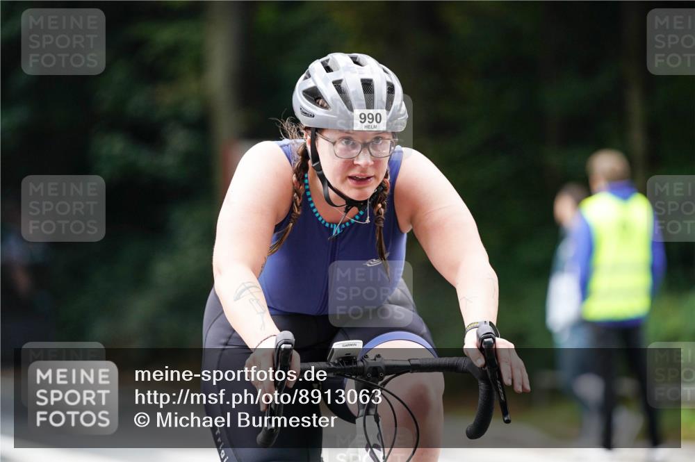 14.09.2025 - Stadtparktriathlon Michael Burmester http://msf.ph/oto/8913063 14.09.2025 11:50:40 Radfahren 970, 986, 990, 1066, 1109 meine-sportfotos.de