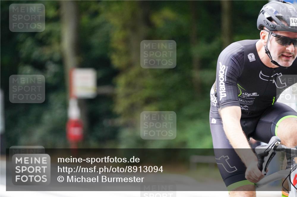 14.09.2025 - Stadtparktriathlon Michael Burmester http://msf.ph/oto/8913094 14.09.2025 11:51:22 Radfahren 962, 976, 994, 1040, 1043, 1057, 1080, 1083 meine-sportfotos.de