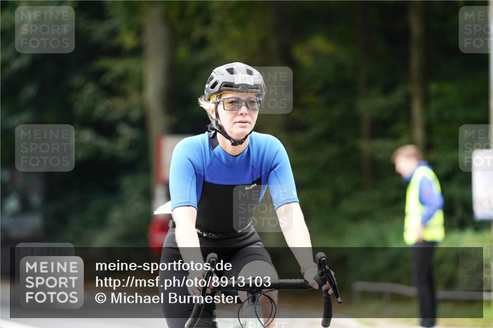 14.09.2025 - Stadtparktriathlon Michael Burmester http://msf.ph/oto/8913103 14.09.2025 11:51:28 Radfahren 994, 1040, 1043, 1057, 1080, 1083 meine-sportfotos.de