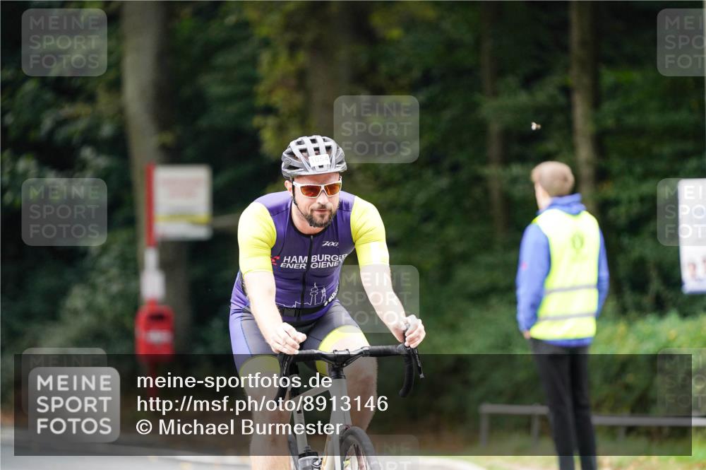 14.09.2025 - Stadtparktriathlon Michael Burmester http://msf.ph/oto/8913146 14.09.2025 11:52:32 Radfahren 938, 982, 1048, 1054, 1067, 1107, 1117 meine-sportfotos.de