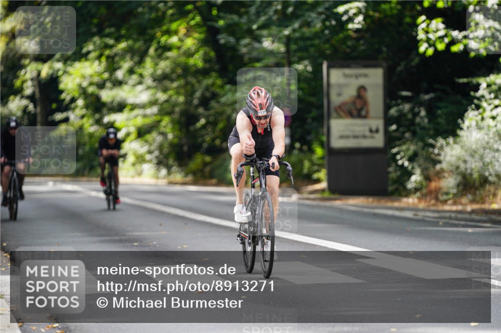 14.09.2025 - Stadtparktriathlon Michael Burmester http://msf.ph/oto/8913271 14.09.2025 11:55:31 Radfahren 1049, 1072, 1091, 1108, 1116, 1168, 1186 meine-sportfotos.de