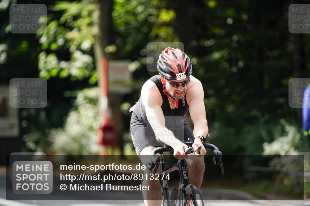 14.09.2025 - Stadtparktriathlon Michael Burmester http://msf.ph/oto/8913274 14.09.2025 11:55:33 Radfahren 955, 1049, 1072, 1091, 1092, 1116, 1168, 1186 meine-sportfotos.de