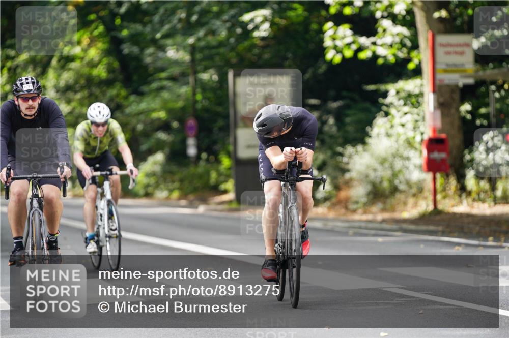 14.09.2025 - Stadtparktriathlon Michael Burmester http://msf.ph/oto/8913275 14.09.2025 11:55:35 Radfahren 955, 1049, 1072, 1091, 1092, 1116, 1164, 1168, 1186, 1194 meine-sportfotos.de