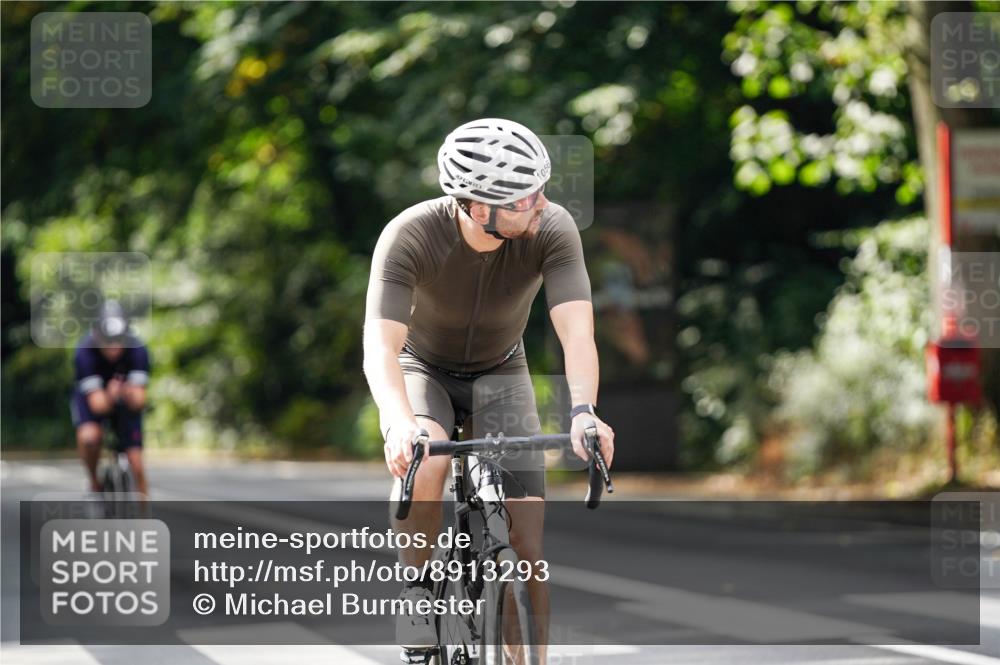 14.09.2025 - Stadtparktriathlon Michael Burmester http://msf.ph/oto/8913293 14.09.2025 11:55:46 Radfahren 955, 1056, 1092, 1164, 1173, 1174, 1194 meine-sportfotos.de