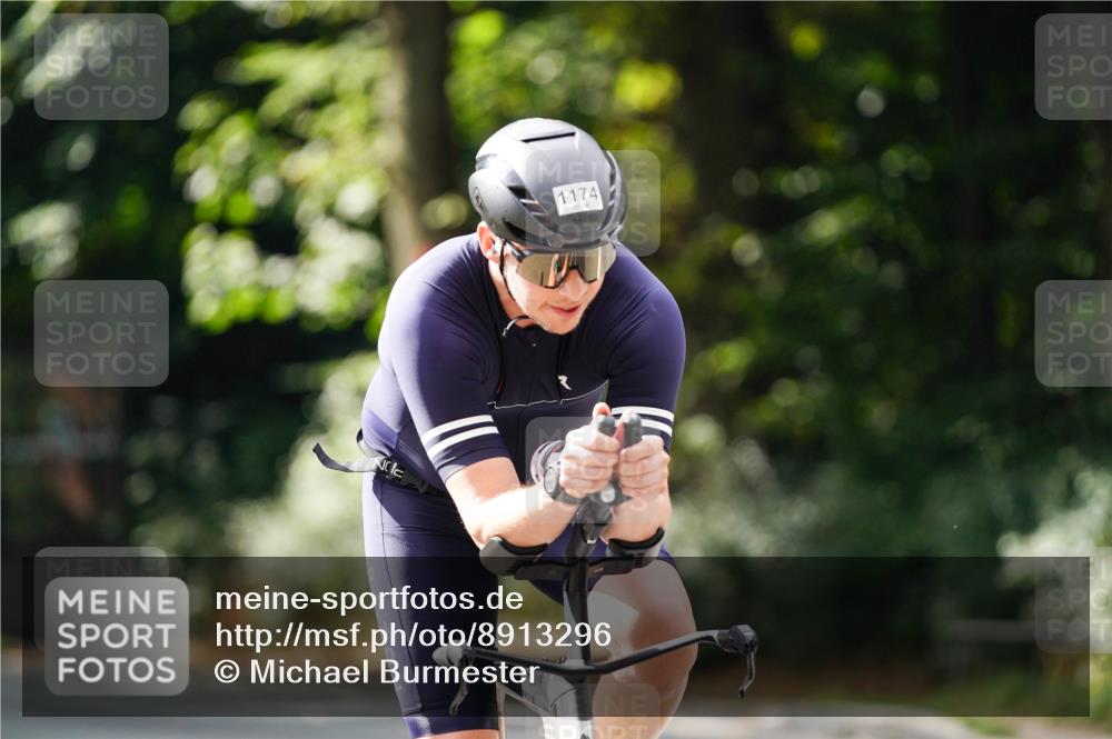 14.09.2025 - Stadtparktriathlon Michael Burmester http://msf.ph/oto/8913296 14.09.2025 11:55:49 Radfahren 984, 998, 1056, 1173, 1174, 1194 meine-sportfotos.de