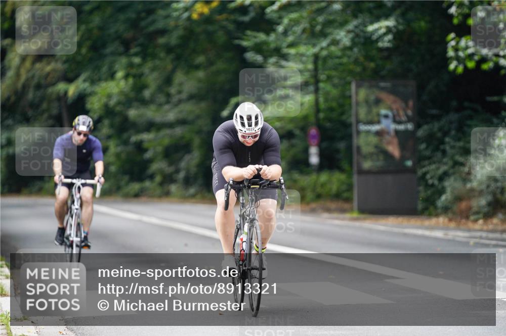14.09.2025 - Stadtparktriathlon Michael Burmester http://msf.ph/oto/8913321 14.09.2025 11:56:13 Radfahren 1014, 1022, 1089, 1170, 1214 meine-sportfotos.de