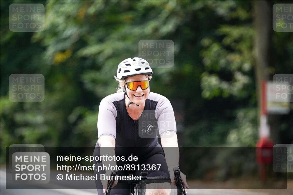 14.09.2025 - Stadtparktriathlon Michael Burmester http://msf.ph/oto/8913367 14.09.2025 11:57:12 Radfahren 952, 1016, 1050, 1129, 1132, 1189, 1203, 1205, 1211 meine-sportfotos.de