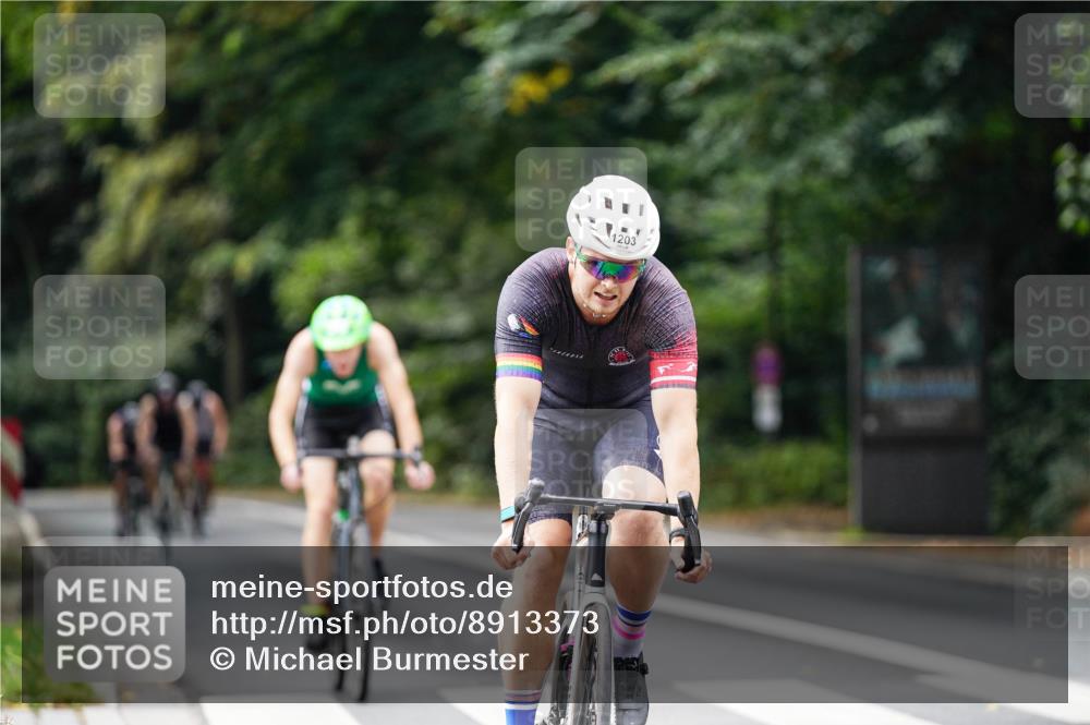 14.09.2025 - Stadtparktriathlon Michael Burmester http://msf.ph/oto/8913373 14.09.2025 11:57:17 Radfahren 952, 1050, 1124, 1132, 1147, 1203, 1205, 1211, 1212 meine-sportfotos.de