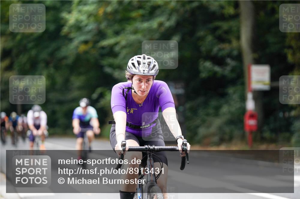 14.09.2025 - Stadtparktriathlon Michael Burmester http://msf.ph/oto/8913431 14.09.2025 11:58:37 Radfahren 972, 1059, 1097, 1098, 1102, 1128, 1156, 1193 meine-sportfotos.de