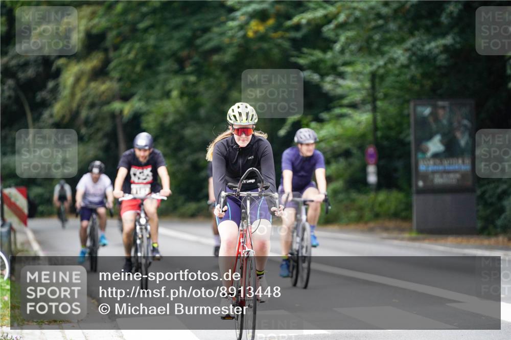 14.09.2025 - Stadtparktriathlon Michael Burmester http://msf.ph/oto/8913448 14.09.2025 11:58:55 Radfahren 1019, 1029, 1051, 1067, 1068, 1137, 1150, 1153, 1171, 1187 meine-sportfotos.de