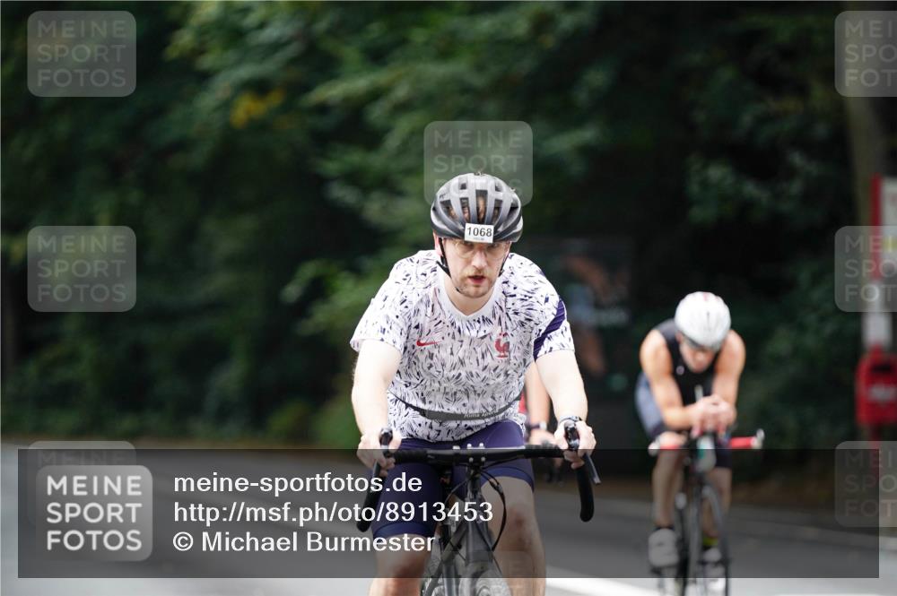 14.09.2025 - Stadtparktriathlon Michael Burmester http://msf.ph/oto/8913453 14.09.2025 11:58:59 Radfahren 1019, 1067, 1068, 1122, 1137, 1150, 1153, 1187 meine-sportfotos.de