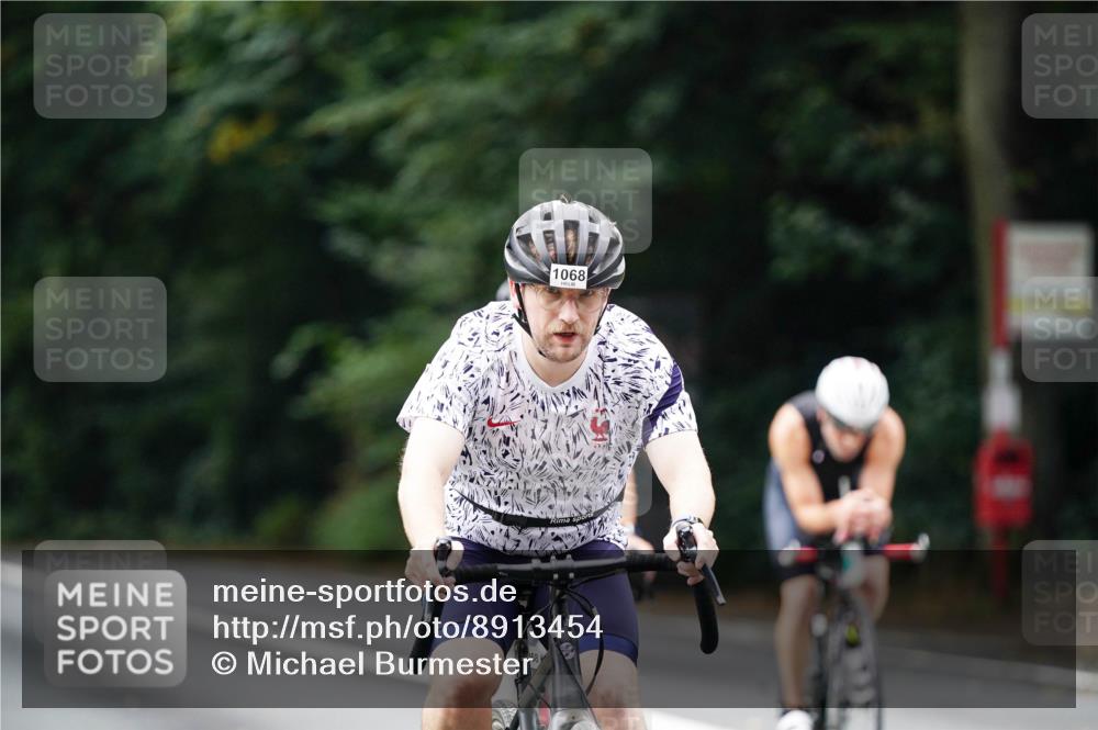 14.09.2025 - Stadtparktriathlon Michael Burmester http://msf.ph/oto/8913454 14.09.2025 11:58:59 Radfahren 1019, 1067, 1068, 1122, 1137, 1150, 1153, 1187 meine-sportfotos.de