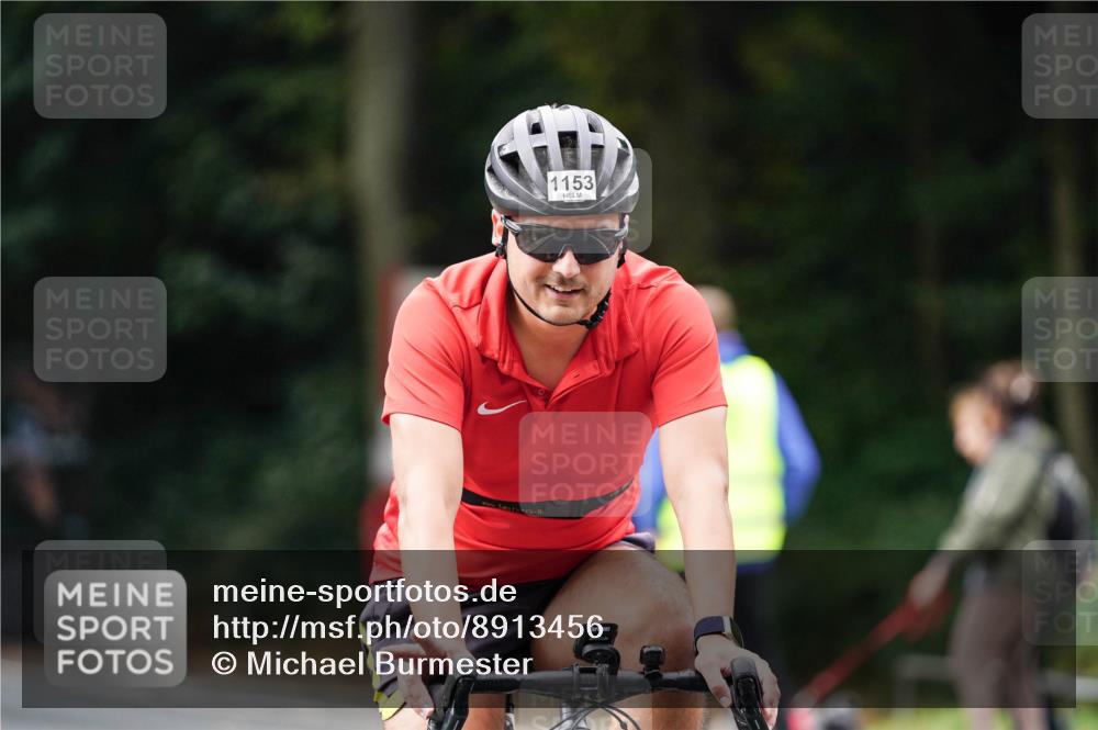 14.09.2025 - Stadtparktriathlon Michael Burmester http://msf.ph/oto/8913456 14.09.2025 11:59:01 Radfahren 1019, 1067, 1068, 1122, 1137, 1150, 1153, 1187 meine-sportfotos.de