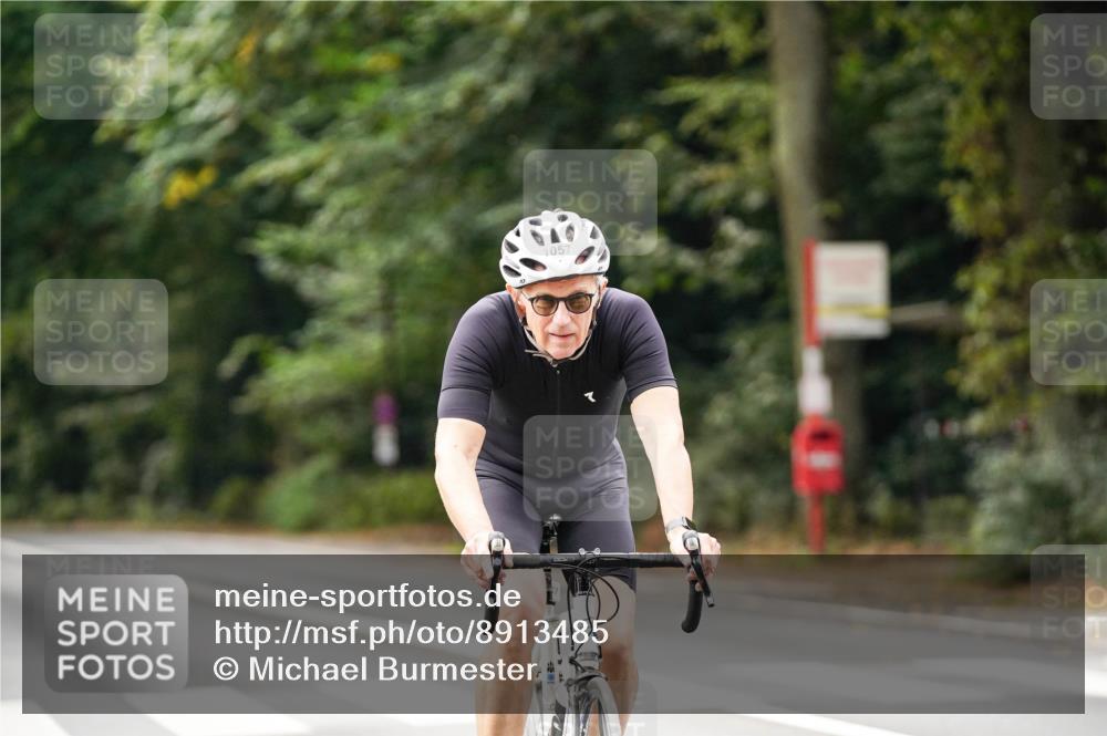 14.09.2025 - Stadtparktriathlon Michael Burmester http://msf.ph/oto/8913485 14.09.2025 11:59:48 Radfahren 936, 980, 1054, 1057, 1107, 1115, 1178, 1202 meine-sportfotos.de