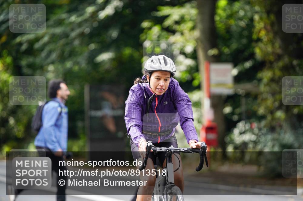 14.09.2025 - Stadtparktriathlon Michael Burmester http://msf.ph/oto/8913518 14.09.2025 12:00:54 Radfahren 994, 1011, 1031, 1064, 1210, 1220 meine-sportfotos.de